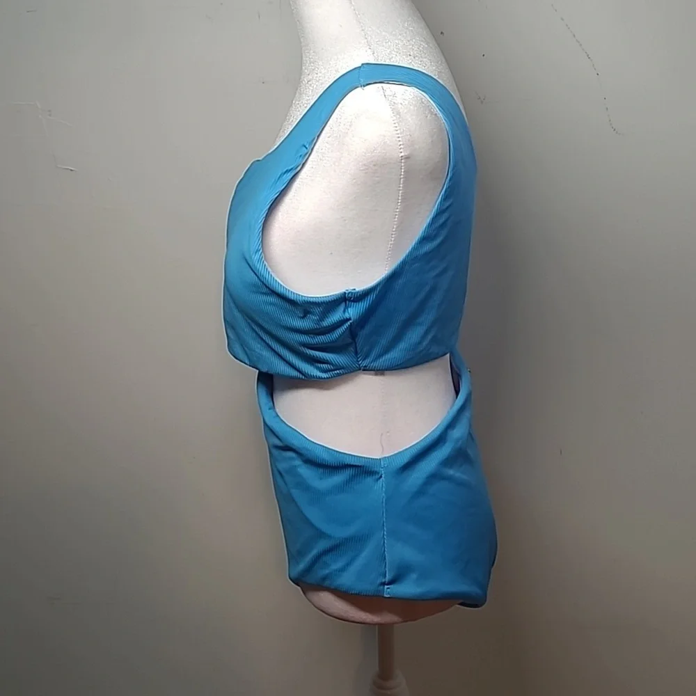 Victoria Secret Women's Swimsuit - Picture 2 of 7